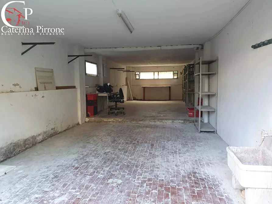 Immagine 9 di Box auto in vendita  in via Reims a Firenze