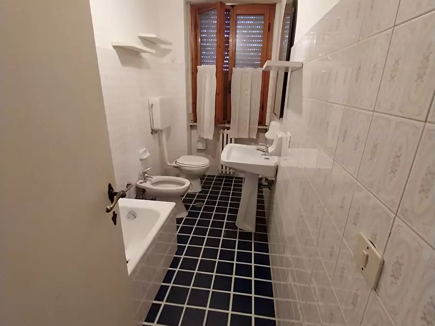 Immagine 6 di Appartamento in vendita  in via Giuseppe di Vittorio a Rufina