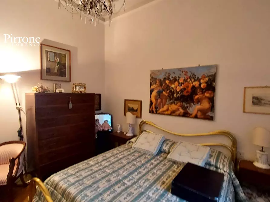 Immagine 19 di Appartamento in vendita  in viale Mille a Firenze