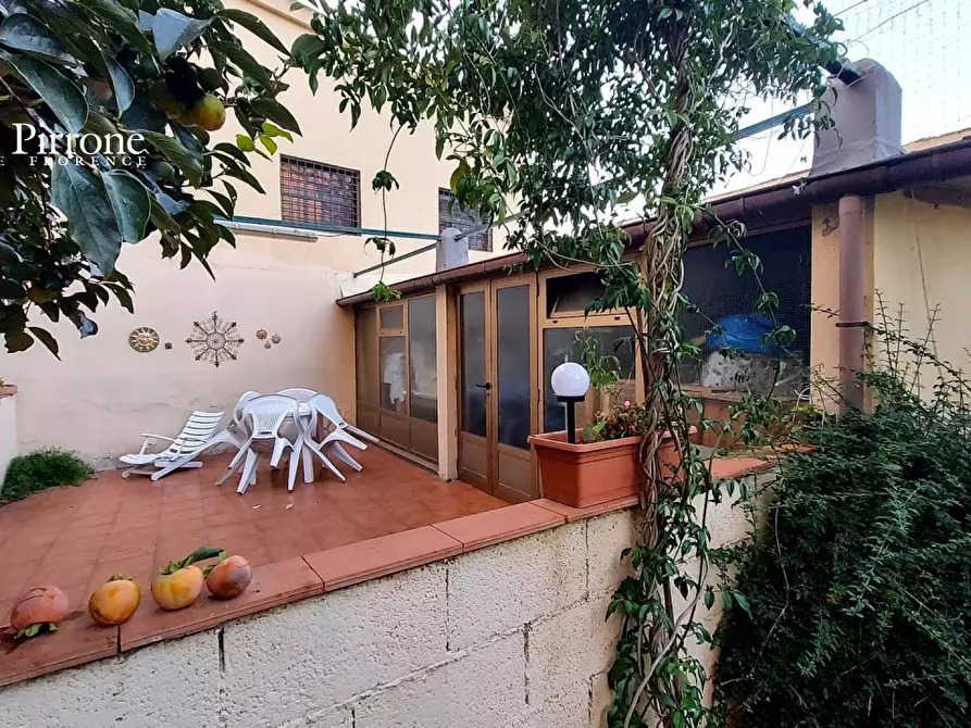 Immagine 24 di Appartamento in vendita  in viale Mille a Firenze