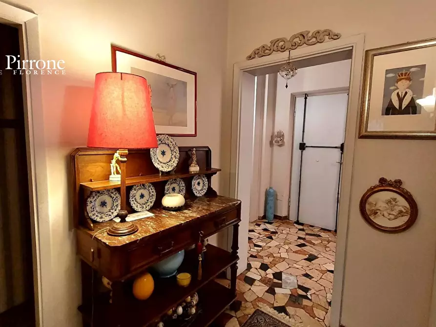 Immagine 10 di Appartamento in vendita  in viale Mille a Firenze