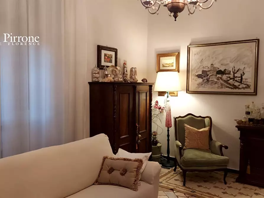 Immagine 2 di Appartamento in vendita  in viale Mille a Firenze