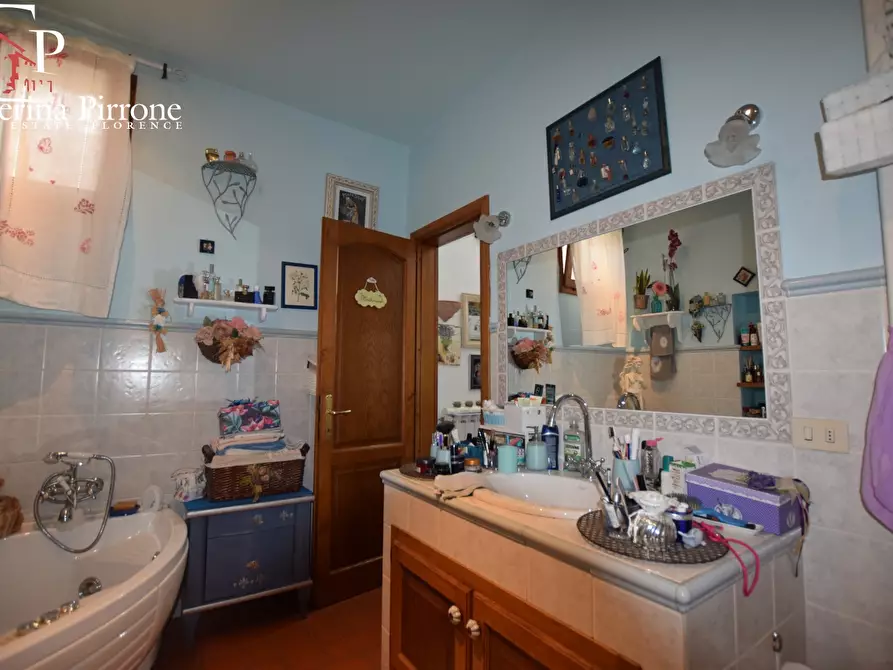 Immagine 23 di Villetta a schiera in vendita  in via dei Bagni a Greve In Chianti