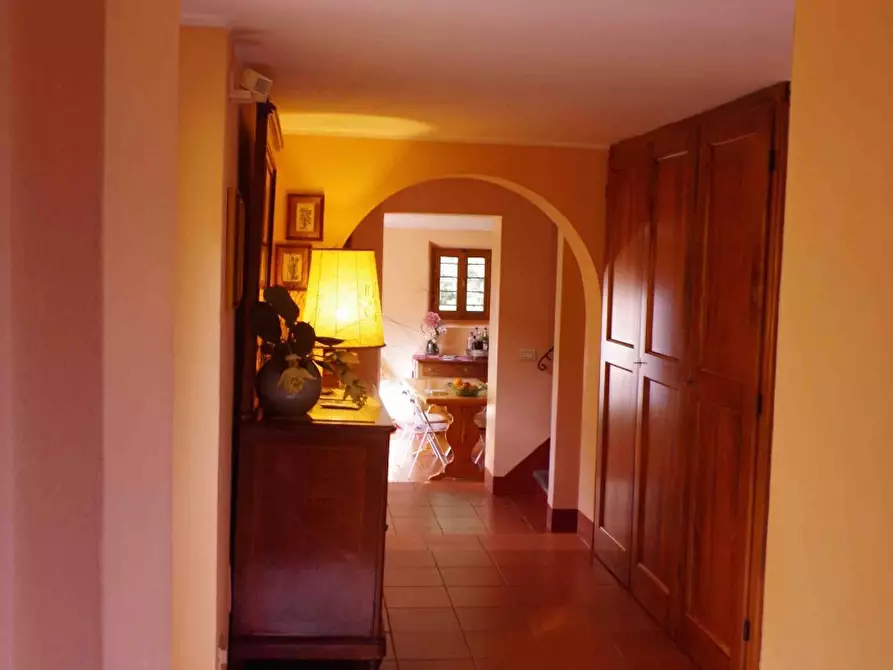 Immagine 10 di Rustico / casale in vendita  in via di Rosano a Bagno A Ripoli