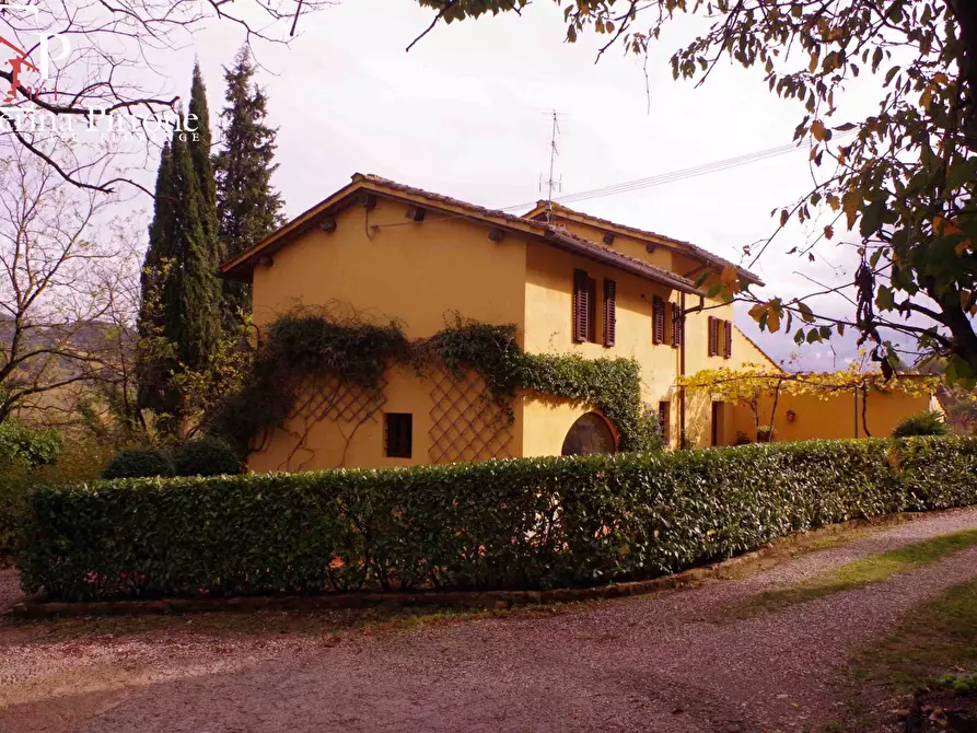 Immagine 1 di Rustico / casale in vendita  in via di Rosano a Bagno A Ripoli