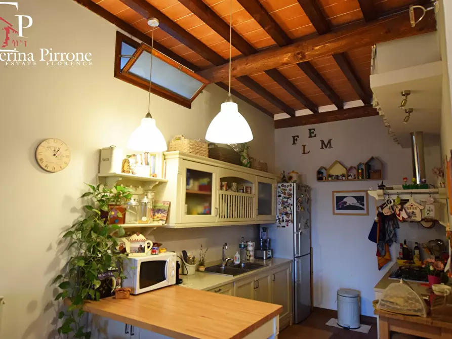 Immagine 7 di Rustico / casale in vendita  in via Aretina a Fiesole