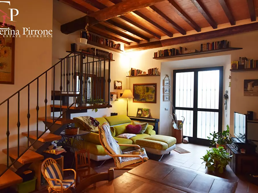 Immagine 18 di Rustico / casale in vendita  in via Aretina a Fiesole