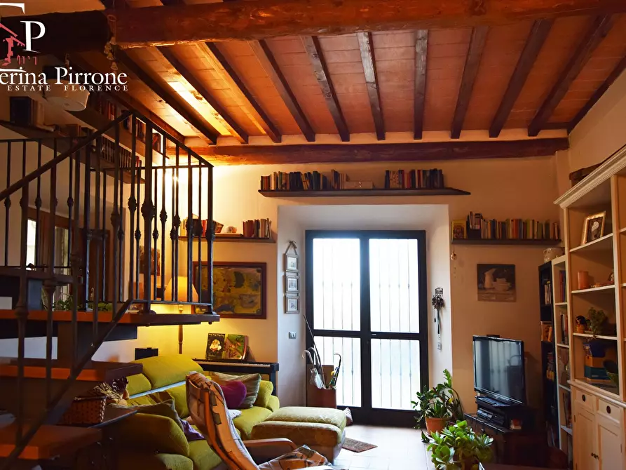 Immagine 17 di Rustico / casale in vendita  in via Aretina a Fiesole