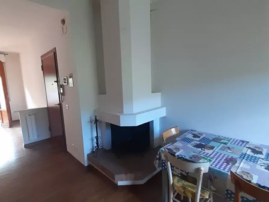 Immagine 2 di Appartamento in vendita  in via Piandrati a Dicomano