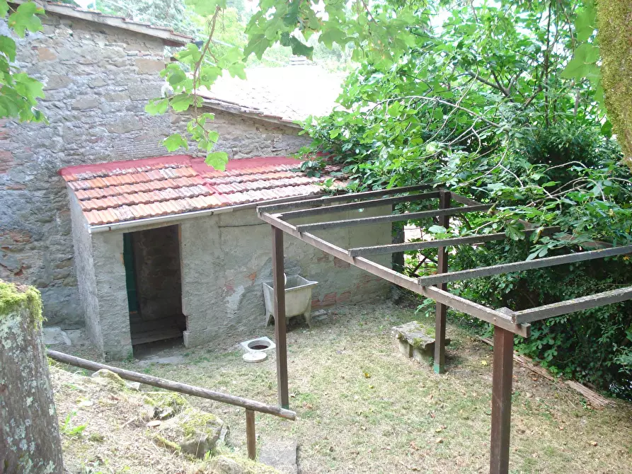 Immagine 14 di Rustico / casale in vendita  in località Gugena a San Godenzo