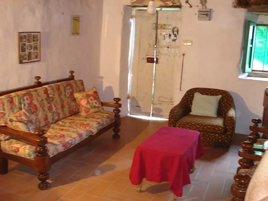 Immagine 24 di Rustico / casale in vendita  in località Gugena a San Godenzo