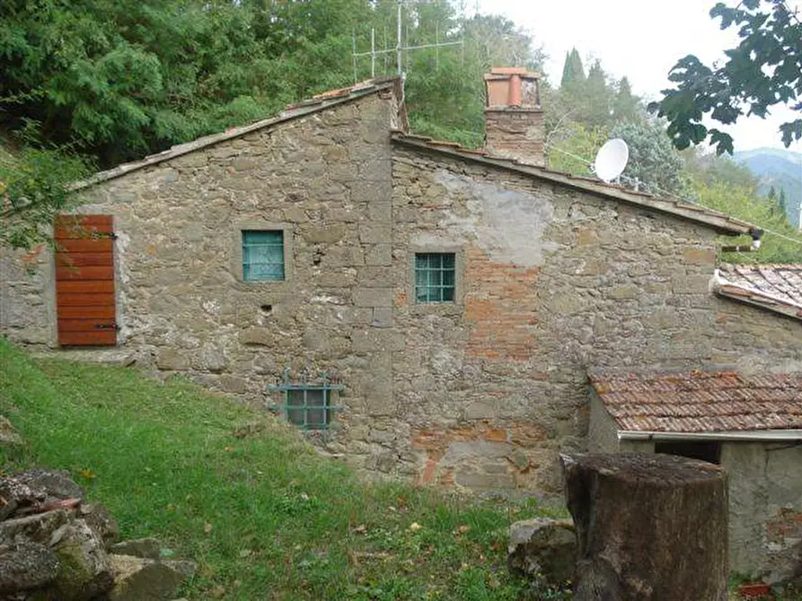 Immagine 5 di Rustico / casale in vendita  in località Gugena a San Godenzo