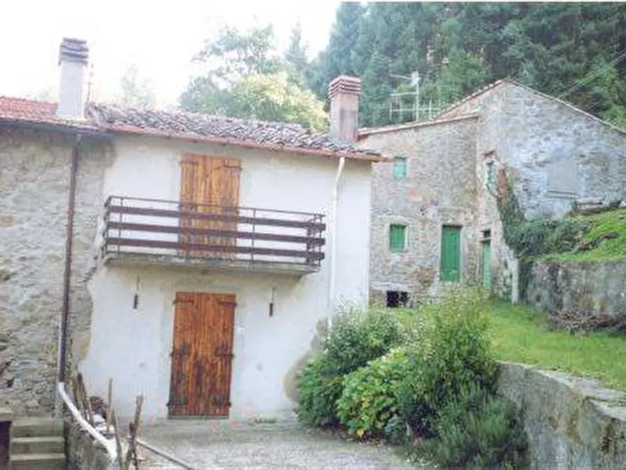 Immagine 11 di Rustico / casale in vendita  in località Gugena a San Godenzo