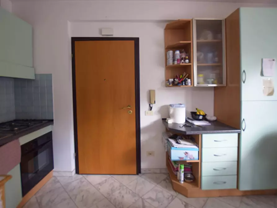 Immagine 6 di Appartamento in vendita  in via Aretina a Firenze