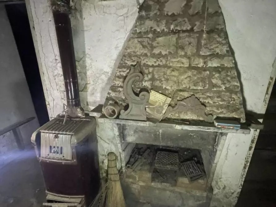 Immagine 6 di Laboratorio in vendita  in via della Chiesa a Firenze