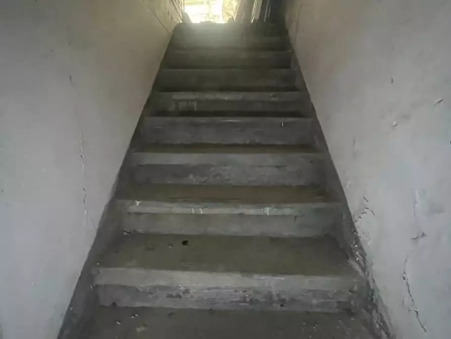 Immagine 5 di Laboratorio in vendita  in via della Chiesa a Firenze