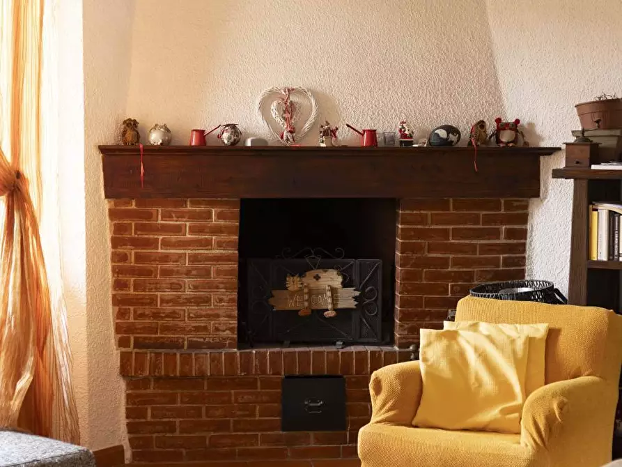 Immagine 3 di Appartamento in vendita  in via Aretina a Fiesole