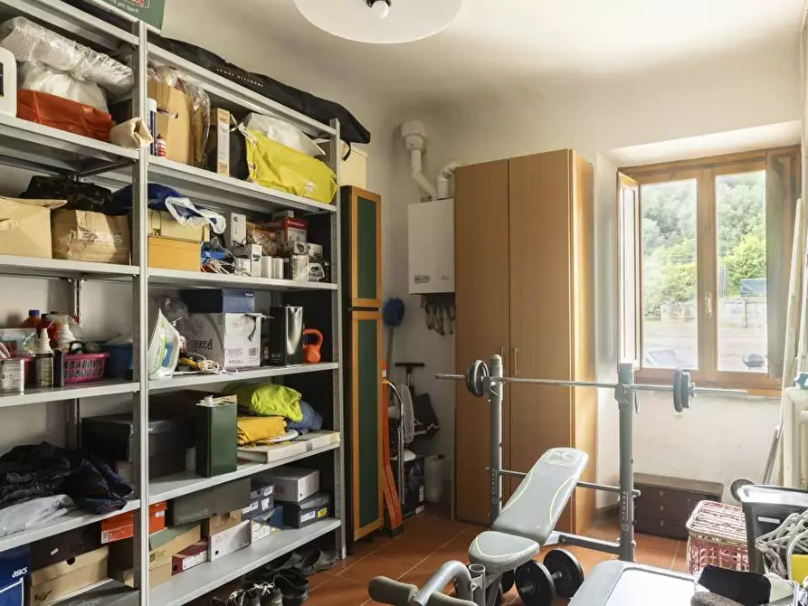 Immagine 30 di Appartamento in vendita  in via Aretina a Fiesole