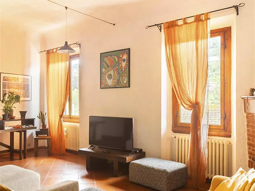 Immagine 10 di Appartamento in vendita  in via Aretina a Fiesole