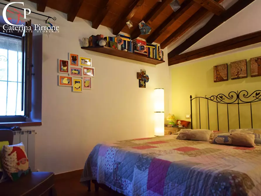 Immagine 28 di Rustico / casale in vendita  in via Aretina a Fiesole