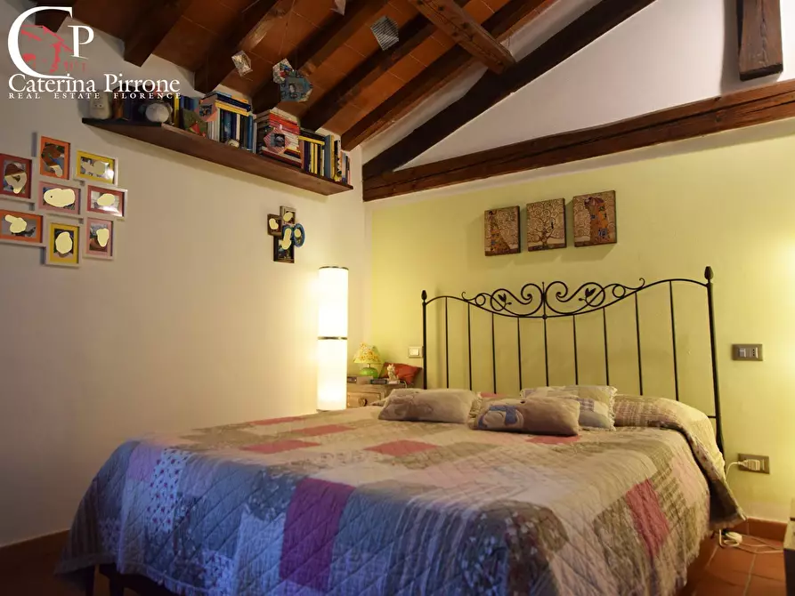 Immagine 29 di Rustico / casale in vendita  in via Aretina a Fiesole