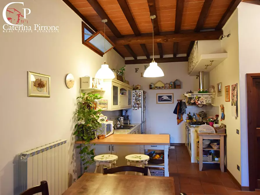 Immagine 11 di Rustico / casale in vendita  in via Aretina a Fiesole