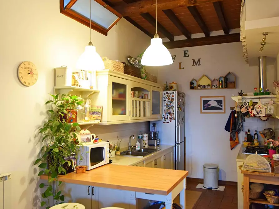 Immagine 5 di Rustico / casale in vendita  in via Aretina a Fiesole