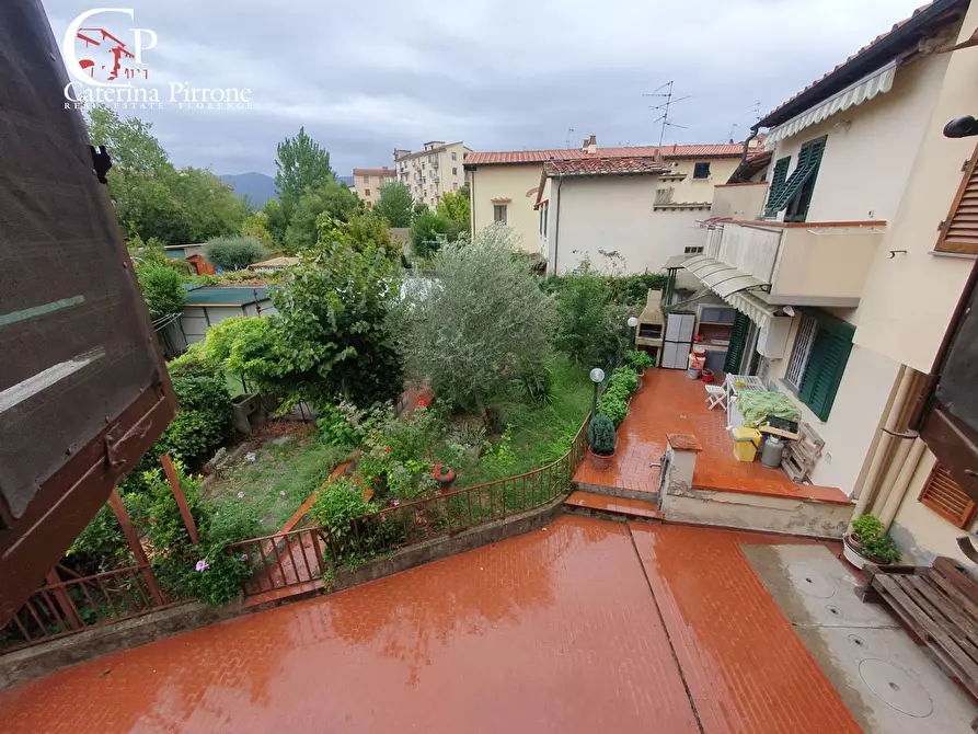Immagine 4 di Casa indipendente in vendita  in via di Peretola a Firenze