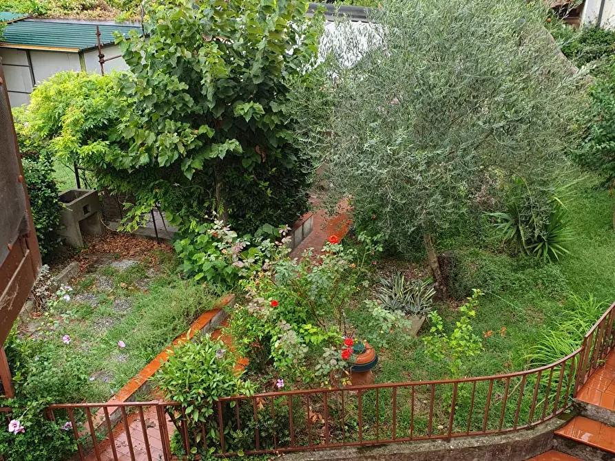 Immagine 7 di Casa indipendente in vendita  in via di Peretola a Firenze