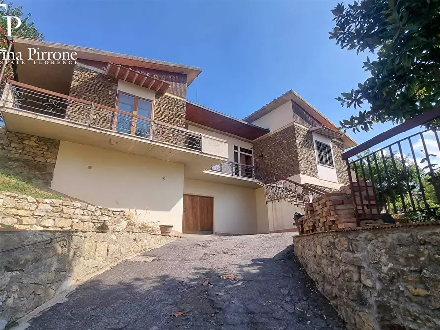 Immagine 3 di Villa in vendita  in via di Piscille a Greve In Chianti