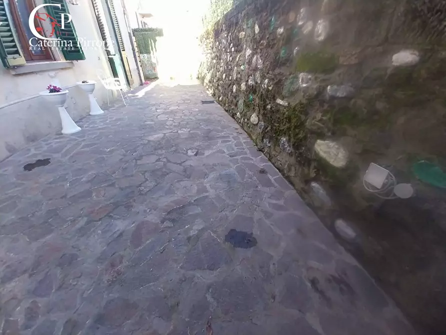 Immagine 16 di Appartamento in vendita  in piazza Stazione a Dicomano