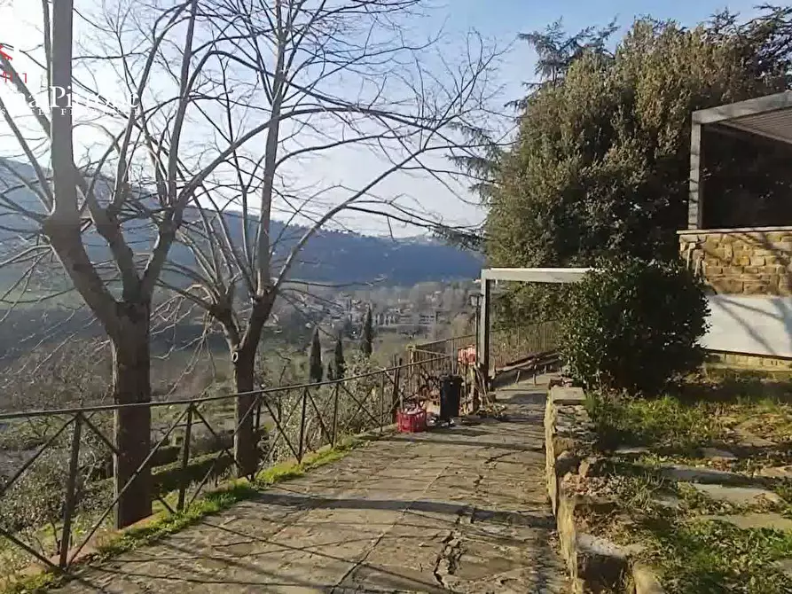 Immagine 5 di Villa in vendita  in via di Frascole a Dicomano