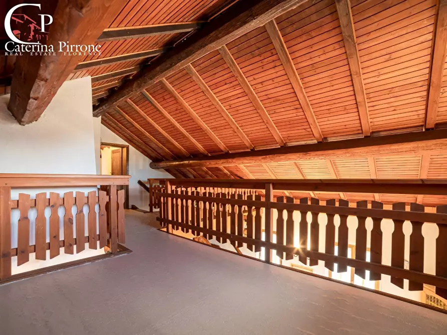 Immagine 27 di Villa in vendita  in via Castelnuovo a Pelago