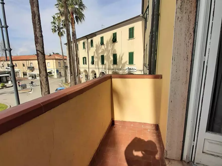 Immagine 20 di Appartamento in vendita  in Piazza Giuseppe Garibaldi a Rosignano Marittimo