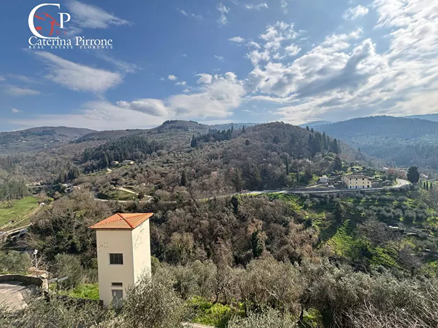 Immagine 11 di Appartamento in vendita  in PIAZZA CAVALCANTI a Pelago