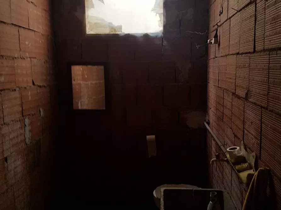 Immagine 10 di Appartamento in vendita  a Paterno'