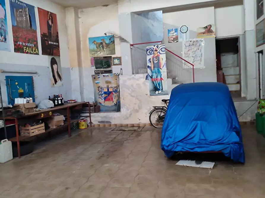 Immagine 26 di Appartamento in vendita  a Santa Maria Di Licodia