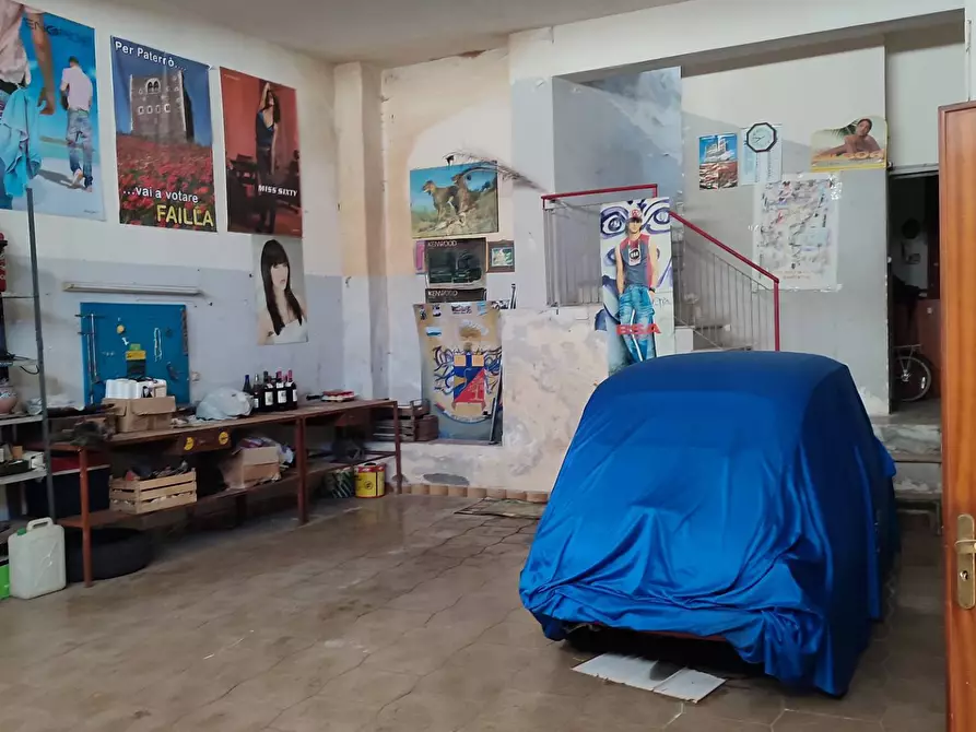 Immagine 27 di Appartamento in vendita  a Santa Maria Di Licodia