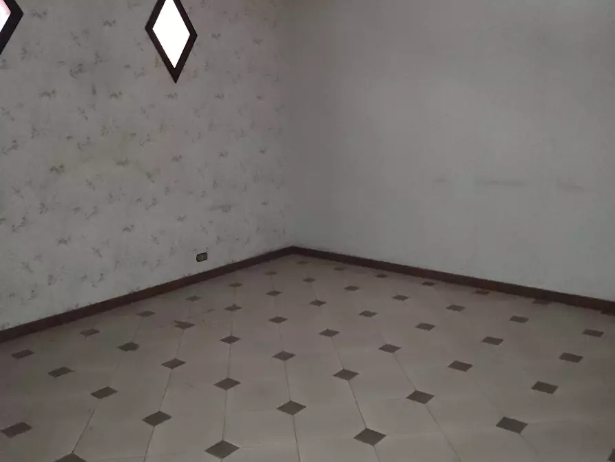 Immagine 13 di Appartamento in vendita  a Santa Maria Di Licodia