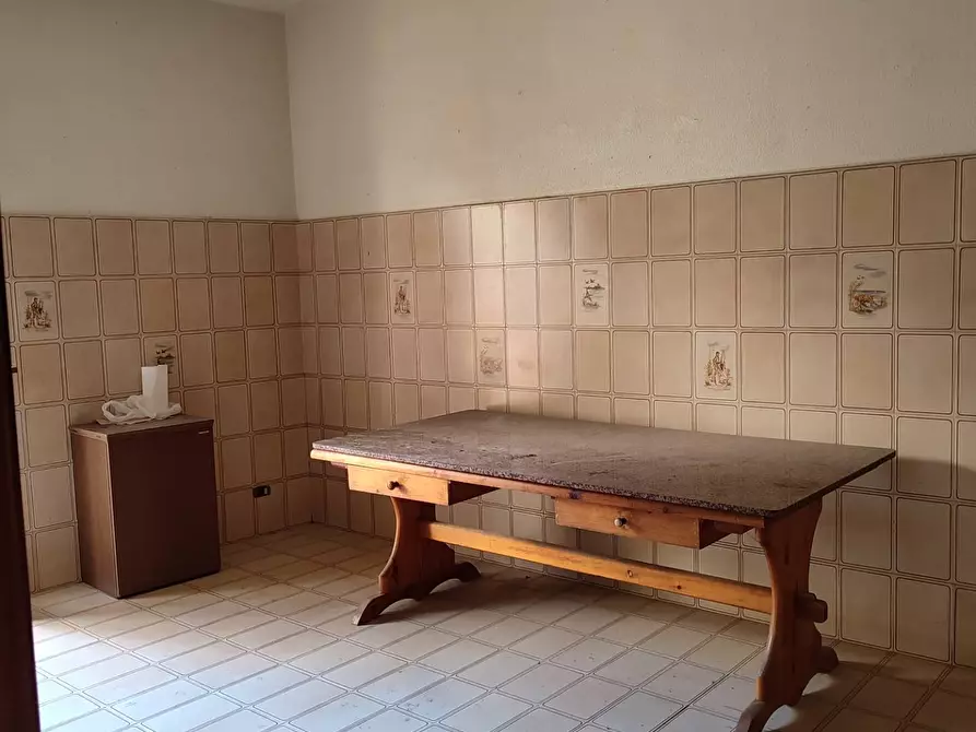 Immagine 20 di Appartamento in vendita  a Santa Maria Di Licodia