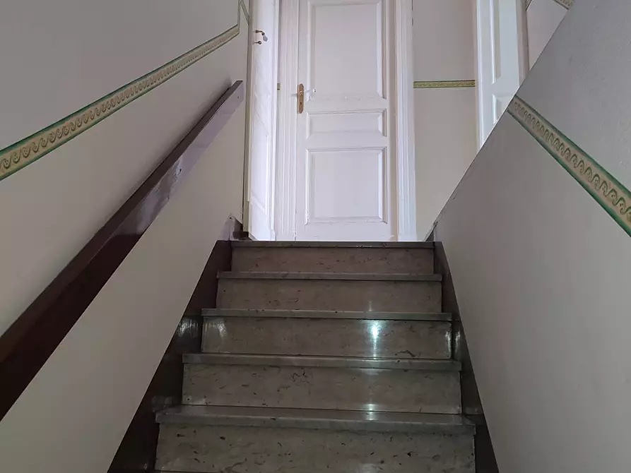 Immagine 5 di Appartamento in vendita  a Paterno'