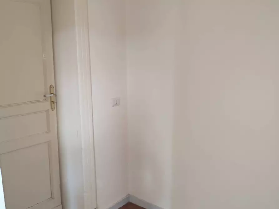 Immagine 19 di Appartamento in vendita  a Paterno'