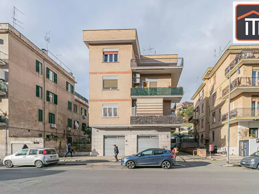 Immagine 2 di Attico in vendita  in Monte delle Capre a Roma