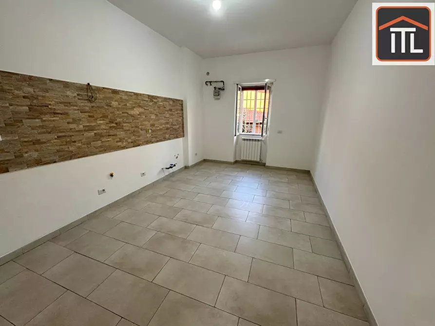 Immagine 4 di Appartamento in vendita  in Vicolo Degli Orti Della Magliana a Roma