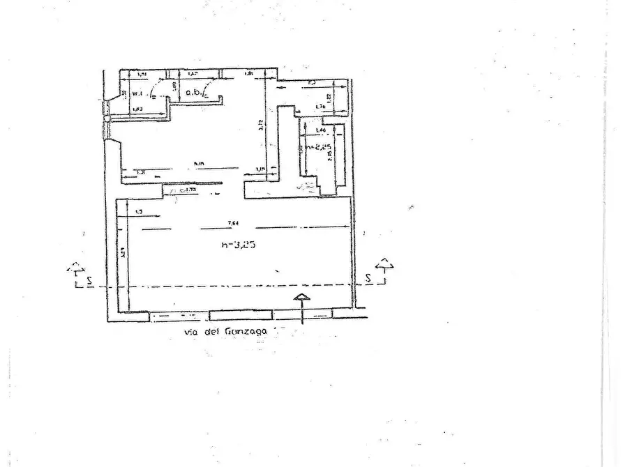 Immagine 20 di Locale commerciale in affitto  in Via Dei Gonzaga a Roma