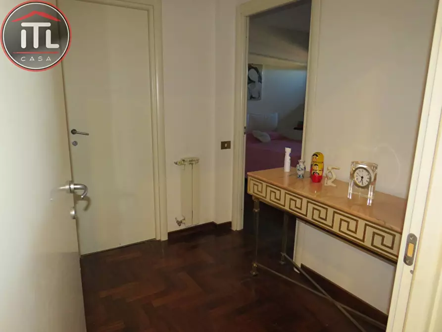 Immagine 28 di Appartamento in vendita  in Via della Pineta Sacchetti a Roma