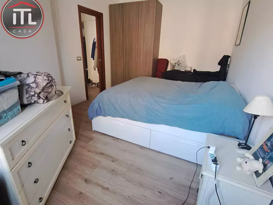 Immagine 5 di Appartamento in vendita  in Via Carlo Della Rocca a Roma