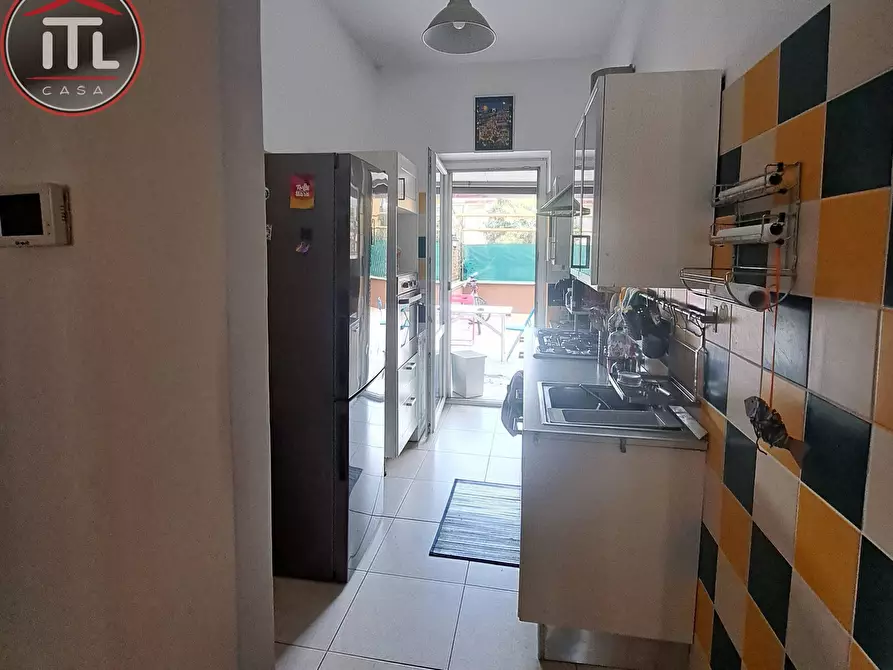 Immagine 12 di Appartamento in vendita  in Via Carlo Della Rocca a Roma