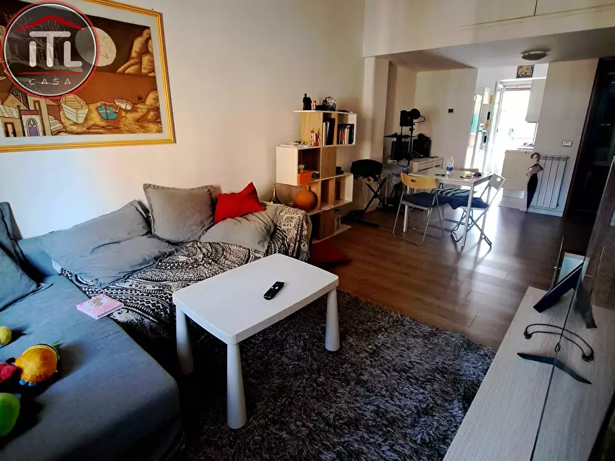 Immagine 15 di Appartamento in vendita  in Via Carlo Della Rocca a Roma