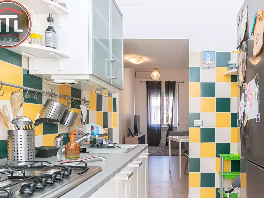 Immagine 3 di Appartamento in vendita  in Via Carlo Della Rocca a Roma